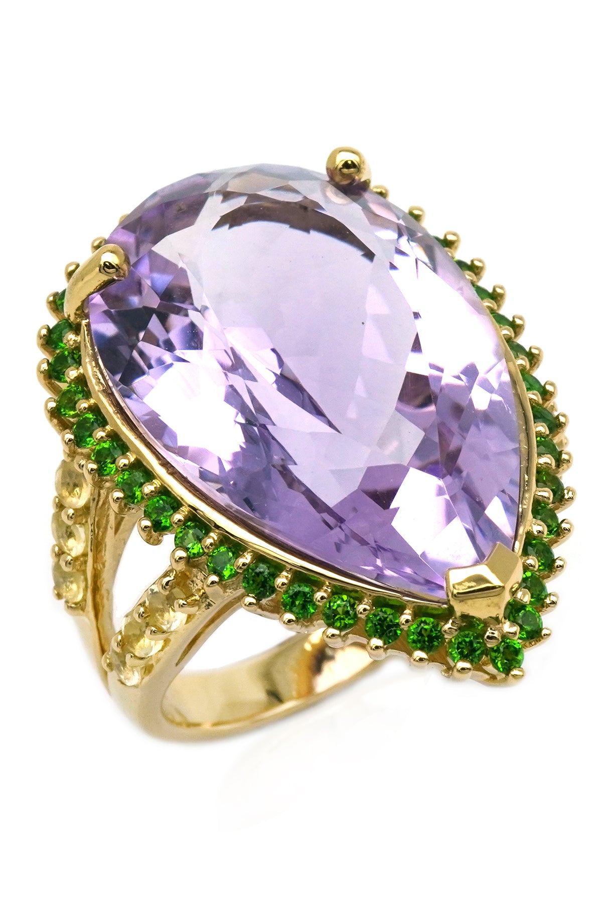 Stunning 19 ct amethyst cocktail ring! International shipping available.