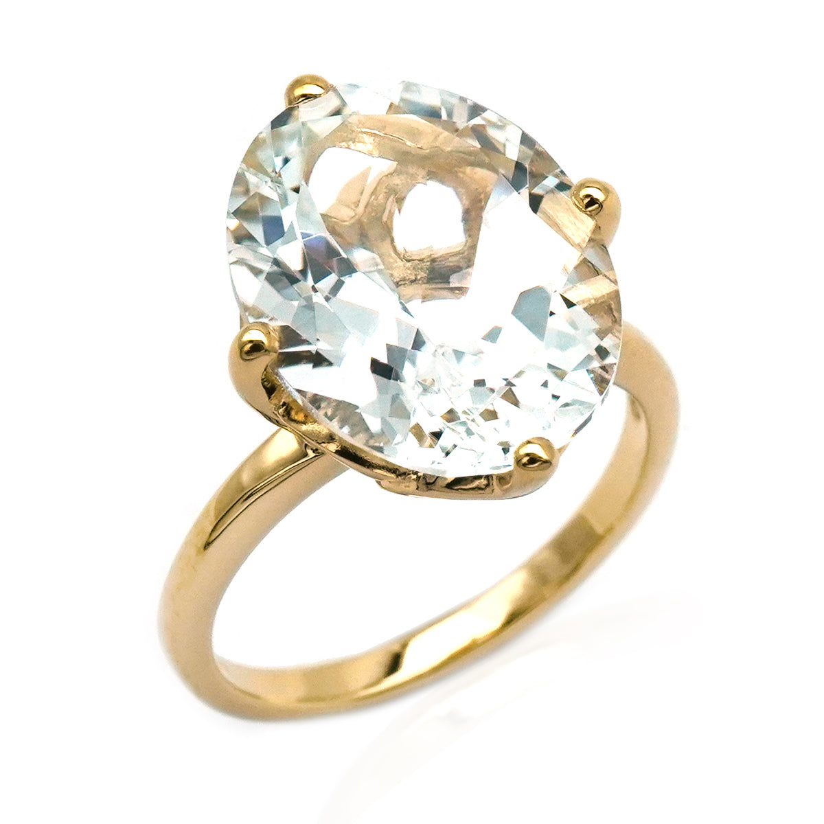 Oval cut white topaz gemstone ring.